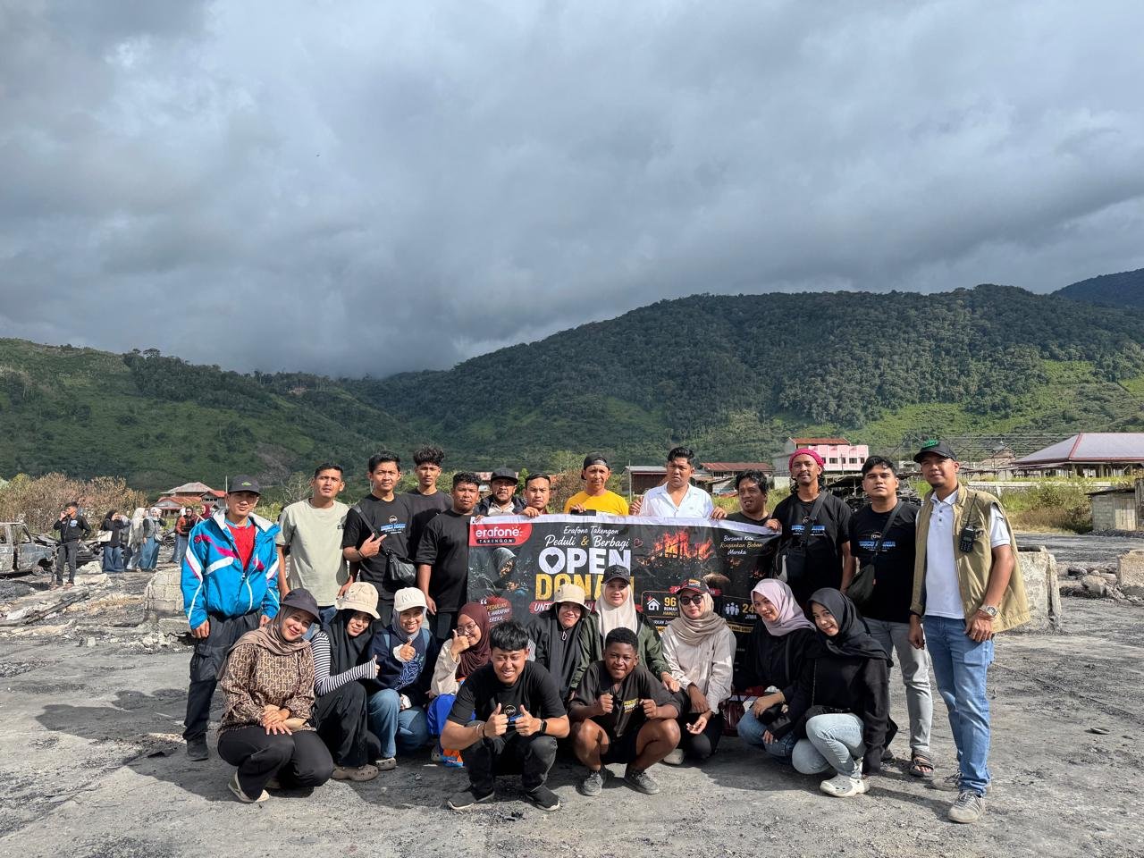 ERAFONE Takengon Salurkan Bantuan Donasi untuk Korban Kebakaran di Desa Jagong Jeget